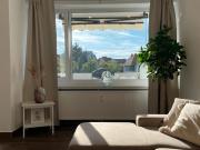 Helle charmante Wohnung mit sehr guten Anbindungen