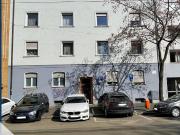 Helle Dachgeschosswohnung mit Entwicklungspotenzial –...