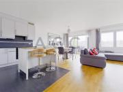 Helle, durchgehende 4 Zimmer Wohnung