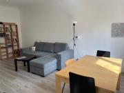 Helle Etagenwohnung, Teilmöbliert Nähe Augarten