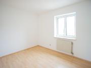 HELLE, FREUNDLICHE 3 ZIMMER BALKONWOHNUNG MIT...