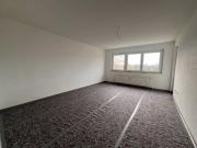 Helle, frisch modernisierte 2 Zimmer Wohnung mit Balkon...