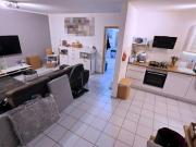 Helle, gepflegte 3 Zimmer Wohnung mit Balkon und...