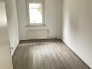 Helle gepflegte kleine 3 Zimmer Wohnung in Duisburg...