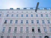 Helle gepflegte vermietete 1 Zimmerwohnung Altbau