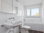 Helle, gepflegte Wohnung mit Balkon!