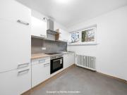 Helle & großzüge teilmöbilierte 3 Zimmerwohnung in...