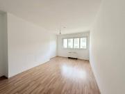 Helle & klimatisierte 2 Zimmer Wohnung bei U3...