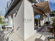 Helle Maisonette in Nyon mit Terrasse, Nebengebäude und...