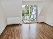 Helle Maisonette Wohnung, mit Balkon und Einbauküche in...