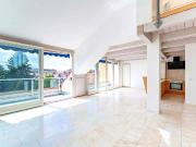 Helle Maisonette Wohnung mit Süd Terrasse über den...