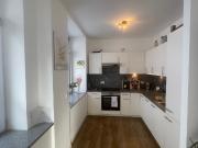 Helle möblierte 2 Zimmer Wohnung | Großer Balkon |...