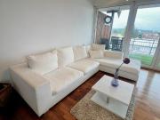 Helle, modern möblierte Wohnung mit großem Südbalkon und...