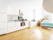 Helle, modern sanierte 1 Zimmer Wohnung mit...