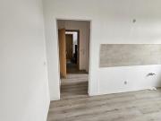 Helle Renovierte 2 Raum Wohnung in Magdeburg Lemsdorf