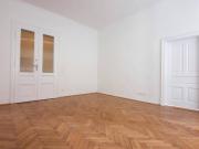 HELLE RUHELAGE IM CHARMANTEN ALTBAU ERSTBEZUG NACH...