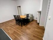 Helle, ruhige 2 Zimmer Wohnung mit Terrasse – 45 m² –...