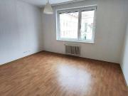 Helle, ruhige Wohnung im 3. OG, Unbefristet, ab 1.10....