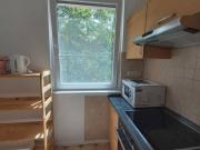 Helle Sonnige & Sanierte Wohnung mit Süd Balkon in Steglitz