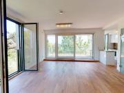 Helle Terrassenwohnung inklusive Pool, Weinkeller,...