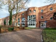 Helle und bezugsfertige 2 Raumwohnung am Wall in...