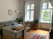 Helle und gemütliche 1,5 Zimmer Wohnung