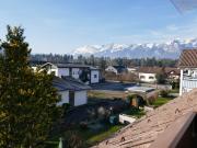 Helle und gemütliche 2 Zi Dachwohnung in ruhiger und...