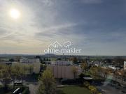 Helle und modernisierte 2 Zimmer Wohnung mit Weitblick