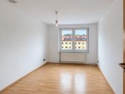 Helle und neu sanierte 3 Zimmer Whg. mit großer...