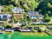 Helle Villa mit Garten, Swimmingpool und Blick auf den...