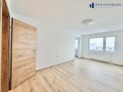 Helle, vollrenovierte Dachgeschoßwohnung in Ruhelage...