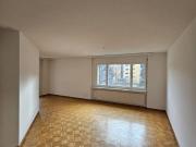 Helle Wohnung an der Grenze Affoltern/Oerlikon