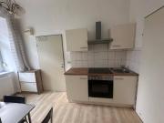 HELLE WOHNUNG IN ZENTRALER LAGE AN NICHTRAUCHER TU NÄHE