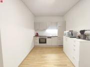 Helle Wohnung inklusive 2 Tiefgaragenplätzen!