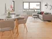 Helle Wohnung mit 2 Balkonen und 3 PKW Stellplätzen...