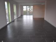 Helle Wohnung mit Balkon