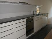 Helle Wohnung mit Gartenanteil