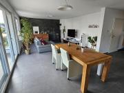 Helle Wohnung, niedrige Kosten, Tiefgarage + Stellplatz