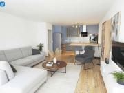 Helle, zentrale 2 Zimmer Wohnung mit Loggia und...