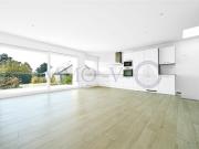 HELLER LUXUS MIT BALKON UND TERRASSE