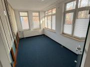 Helles 12qm Büro in kleiner Bürogemeinschaft am Weißen...