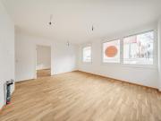 helles Atelier >> gut geschnittenes Atelier für...