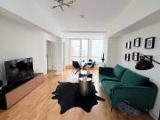 Helles Dachgeschoss mit Terrasse in Charlottenburg