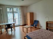 Helles, Geräumiges Möbliertes Zimmer in WG – Zentral in...