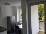 Helles möbliertes Apartment mit Balkon & TG Stellplatz...