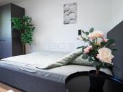 Helles, möbliertes Zimmer Erstbezug