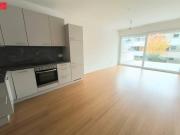 Helles, modernes Wohnen mit stilvollem Flair