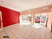 Helles, vielseitig nutzbares Geschäftslokal 53 m² mit...