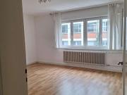 Helles Zimmer in 3er WG in Stuttgart Ost Helles Zimmer in 3er WG in Stuttgart Ost