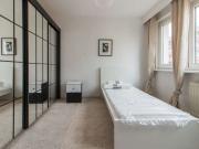 Helles Zimmer in 4 Zimmer Wohnung, Mitte, Berlin